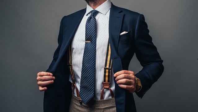 Изпитанието вратовръзка, как се носи?