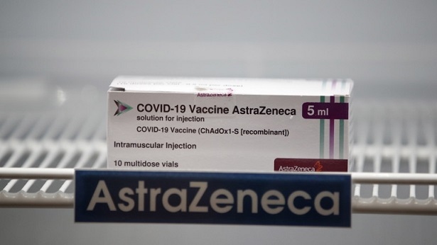Ваксинирани сте с AstraZeneca срещу COVID-19, какво трябва да знаете
