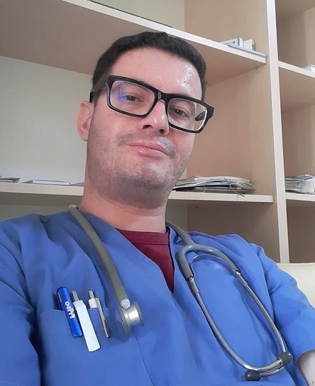 Отложете ваксините на бебето, ако майката е с COVID-19