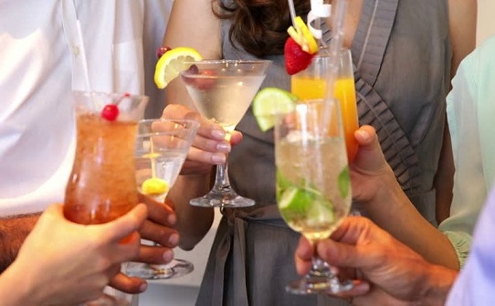Коктейлът – глътка спасение в горещините