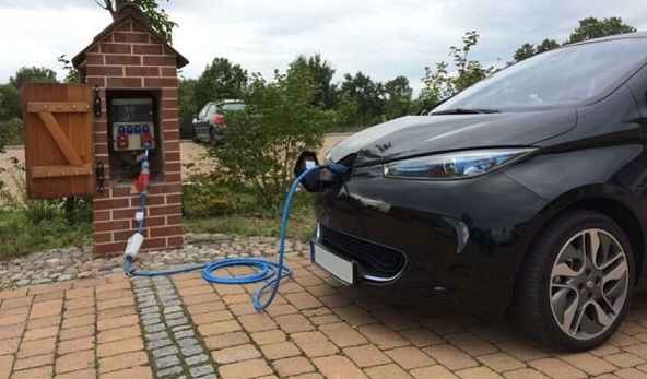 Само електромобили от 2035 година