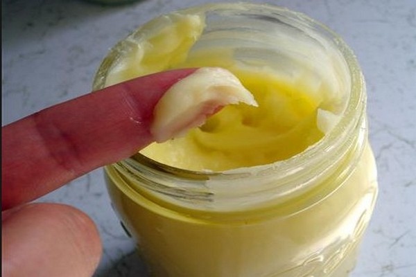 Мехлем с борова смола за рани