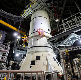 НАСА отлага кацането на Луната за 2025 г.