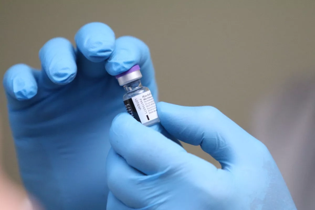 Изнесени ваксинационни пунктове през почивните дни