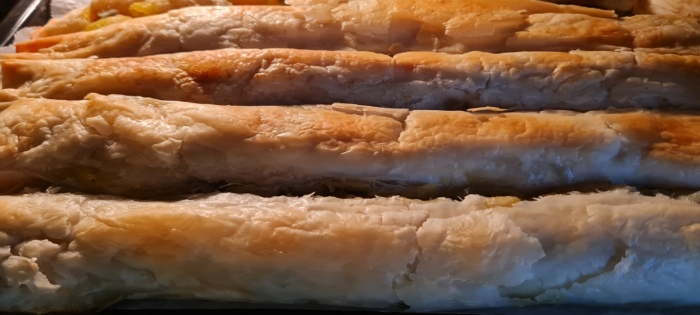 Баница с готови кори и картофи