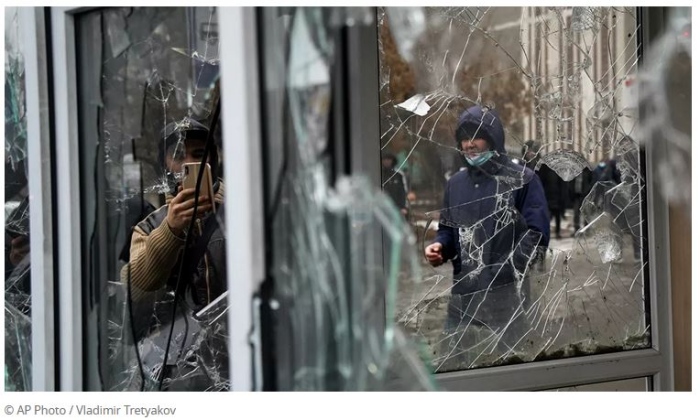 Кризата в Казахстан е най-тежката в историята на независимостта на страната