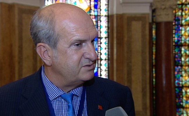 Правителството на РСМ реши Владо Бучковски да не заема вече поста