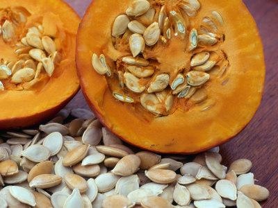 Защо семките от тиква са полезни / Рецепта за тиквен хумус