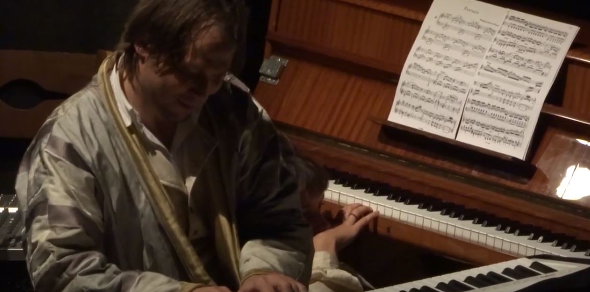 Габровският театър кани публиката на представлението „Салиери“ (Видео)