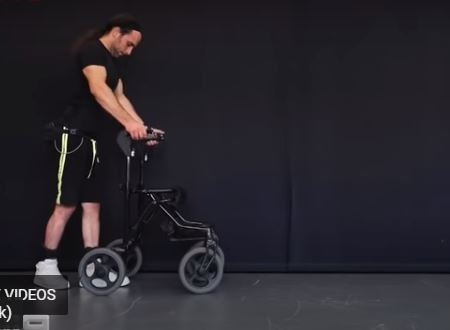 Пациент с прекъснат гръбначен стълб проходи отново