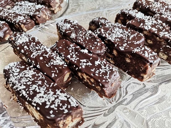 Картофено-шоколадови клавиши с ром