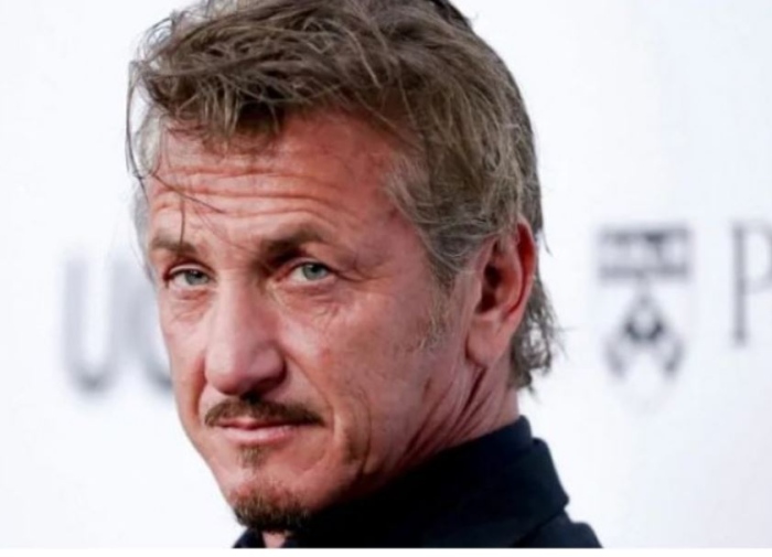 Шон Пен снима документален филм за руската инвазия