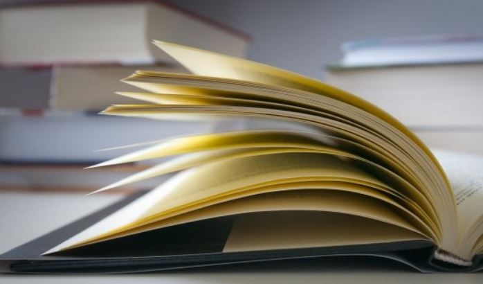 Известни лица ще гостуват в столични училища с „Походът на книгите“