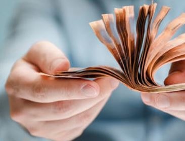 Високите заплати намаляват заради скока на осигуровките