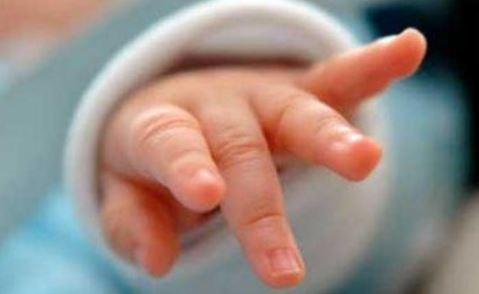 Обвиниха акушерка от болницата в Търговище за смъртта на новороденото бебе