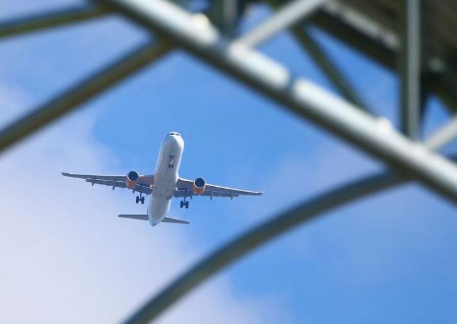 Отпадат COVID ограниченията при пътуване до Нидерландия