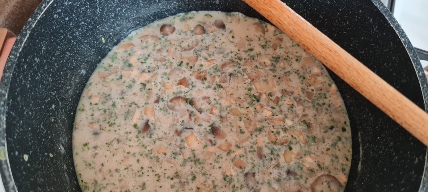 Гъбена веган супа