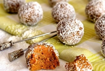 Морковени сладки с фурми (постни)