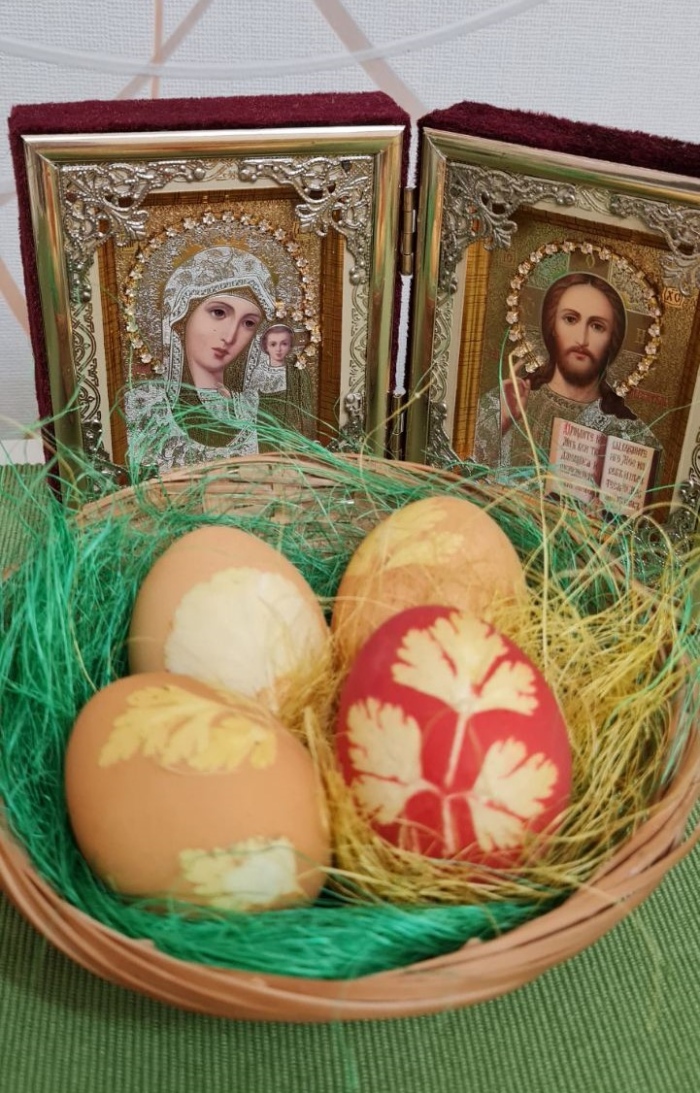 Натурални бои за яйца от природата