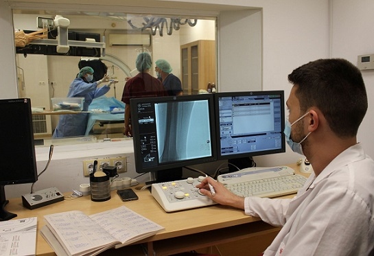 Модерен ангиограф отпушва артерии на краката в Бургас