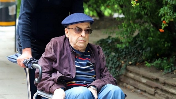 Почина Виктор Вълков