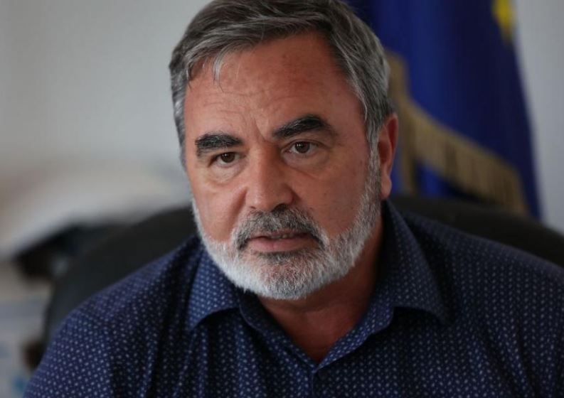 Намаляват COVID карантината у нас