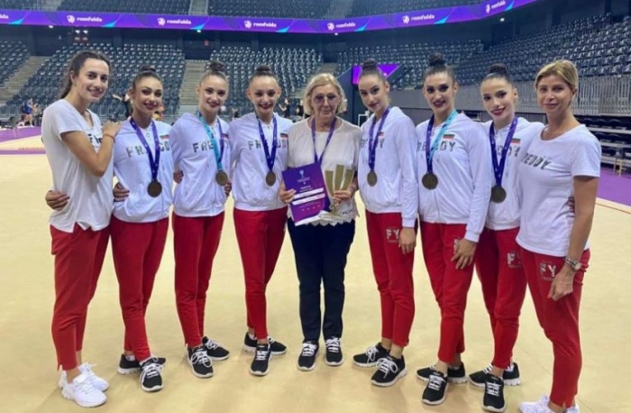 Боряна Калейн остана с 2 сребърни медала в Румъния, ансамбълът взе 3 златни от 3 възможни