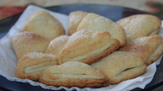 Сладки със сирене „Крема”