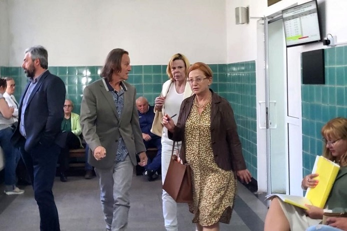 Условна присъда и глоба от 200 лв. за Калина Сакскобургготска