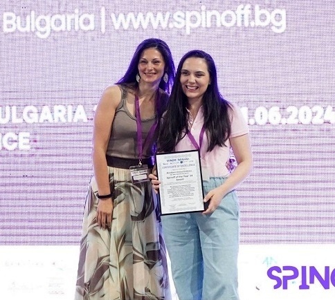 Изкуствен интелект съветва майки след раждане