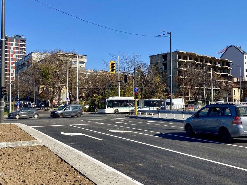 Пуснаха движението по част от ул. „Опълченска“ и бул. „Сливница“