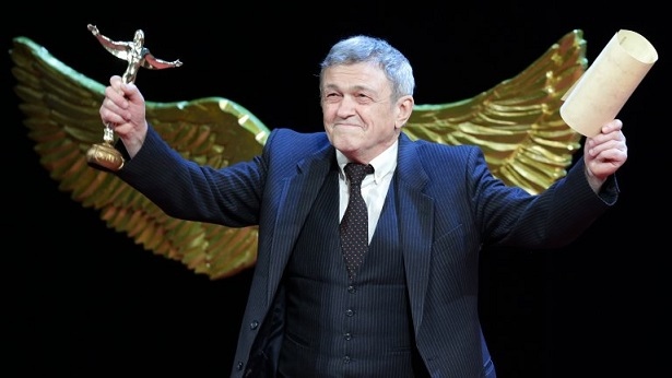 Биографична книга за Стефан Мавродиев