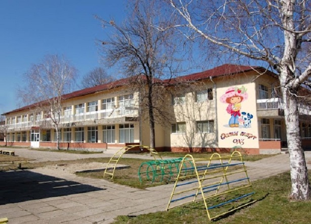 27 деца от градина в Пловдив със съмнения за натравяне