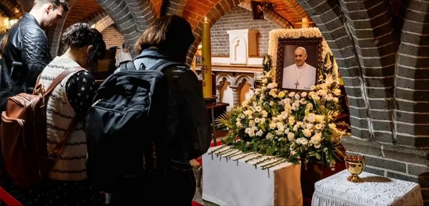 Погребват папа Франциск на 26 април