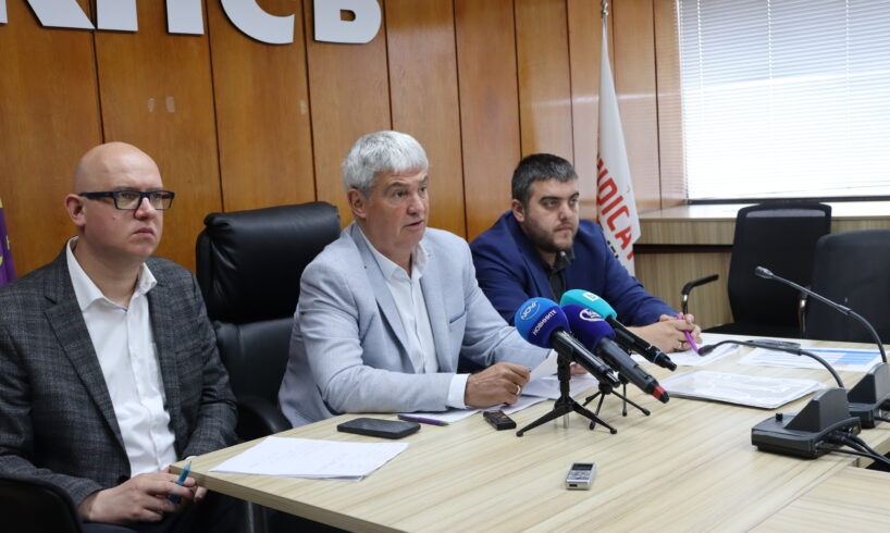 Ръст на заплатите в частния сектор спрямо тези в обществения