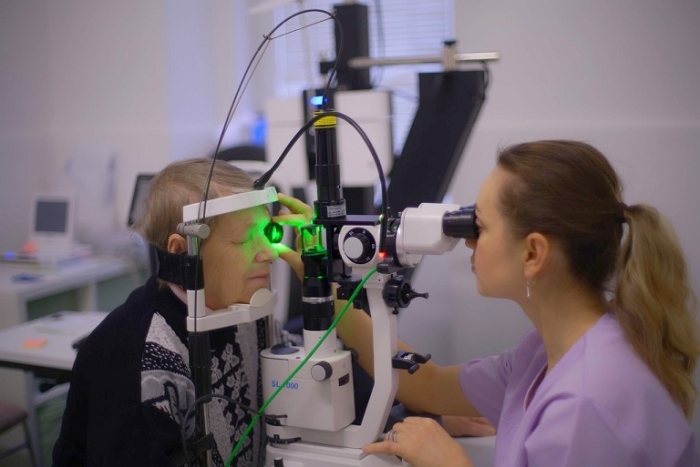 КОНСУЛТ: Какво покрива НЗОК при очния лекар (ВИДЕО)