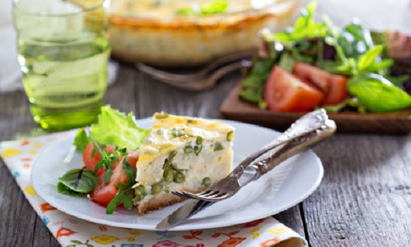 Киш с карфиол и зелен фасул в горещините