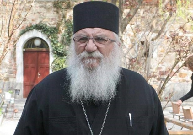 Отиде си отец Иван от Нови хан