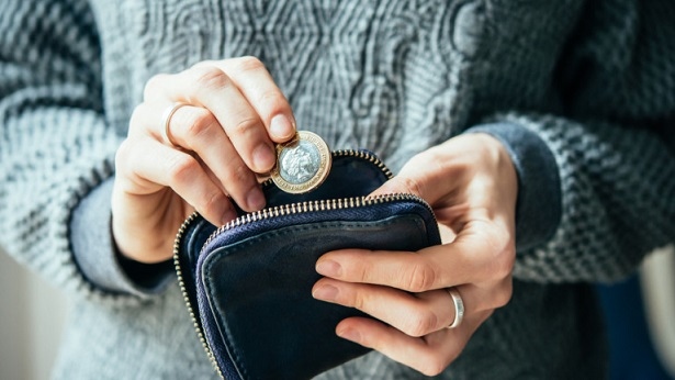 Българите втори в ЕС по тежки материални и социални лишения