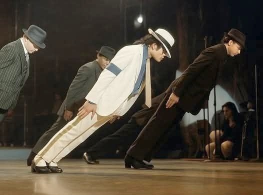 Мистериозният танц на Майкъл Джексън