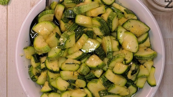 Туршия от тиквички (2 РЕЦЕПТИ)