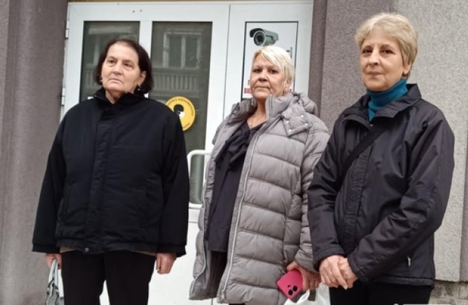 Жадни и полугладни в още един хоспис