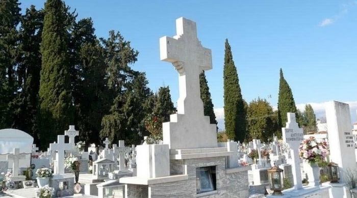 Неразложени 150 тела на починали от covid в Гърция