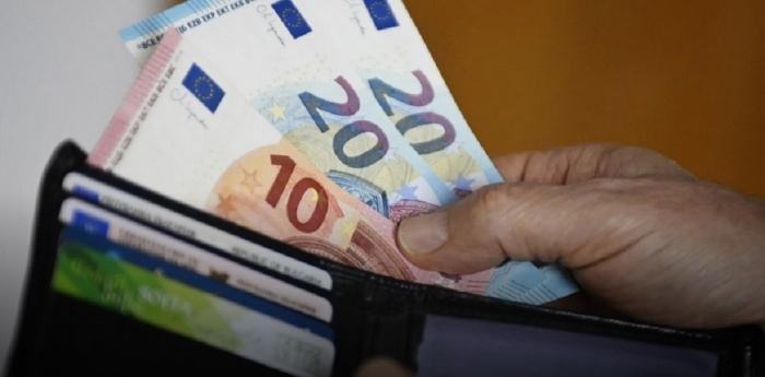 Великденски и коледни добавки вече всяка година