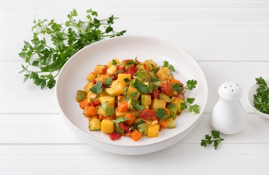 Зеленчуково рагу с тиквички и картофи