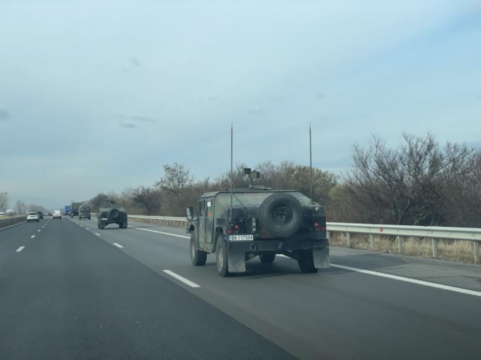 Военни колони на САЩ и Турция минават през България