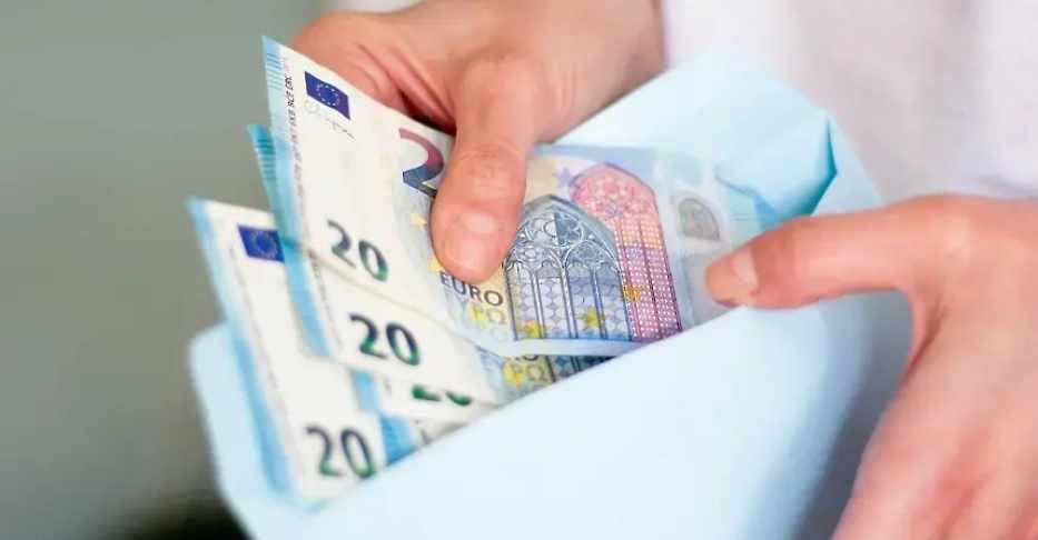 НОИ превежда обезщетения вече и по Revolut