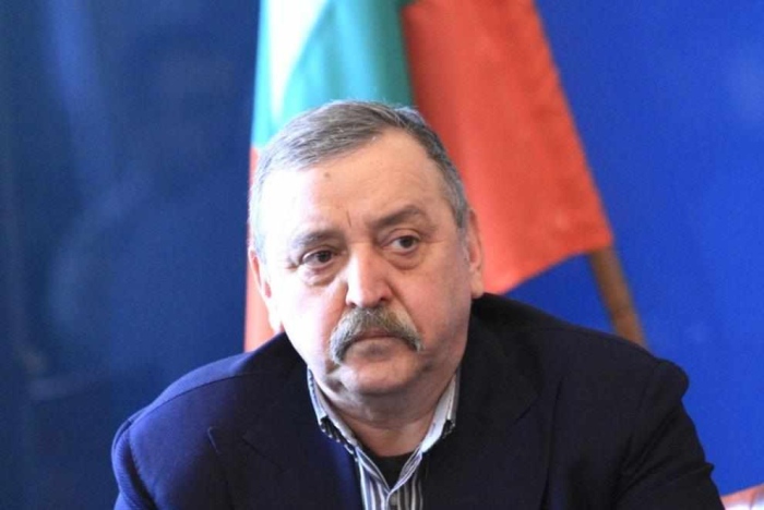 КОНСУЛТ: Правилата на проф. Кантарджиев срещу есенните вируси