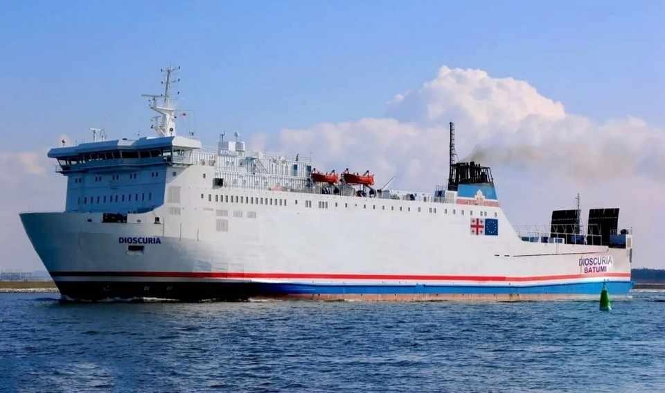 Дронове ударихи два кораба в нашата акватория на Черно море