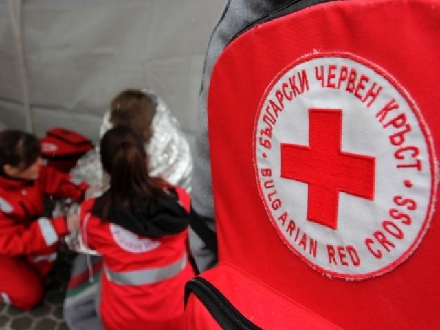 Българският червен кръст организира инициатива срещу катастрофите, тя ще се проведе в София. Тя е насочена към децата и тяхната безопасност на пътя и улицата и е по повод предстоящите Световен ден на мира и Европейски ден без жертви от катастрофи. Следвай ме - Общество